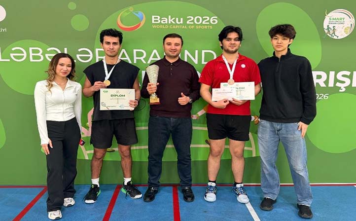 UNEC tələbələri badminton yarışında qalib olublar